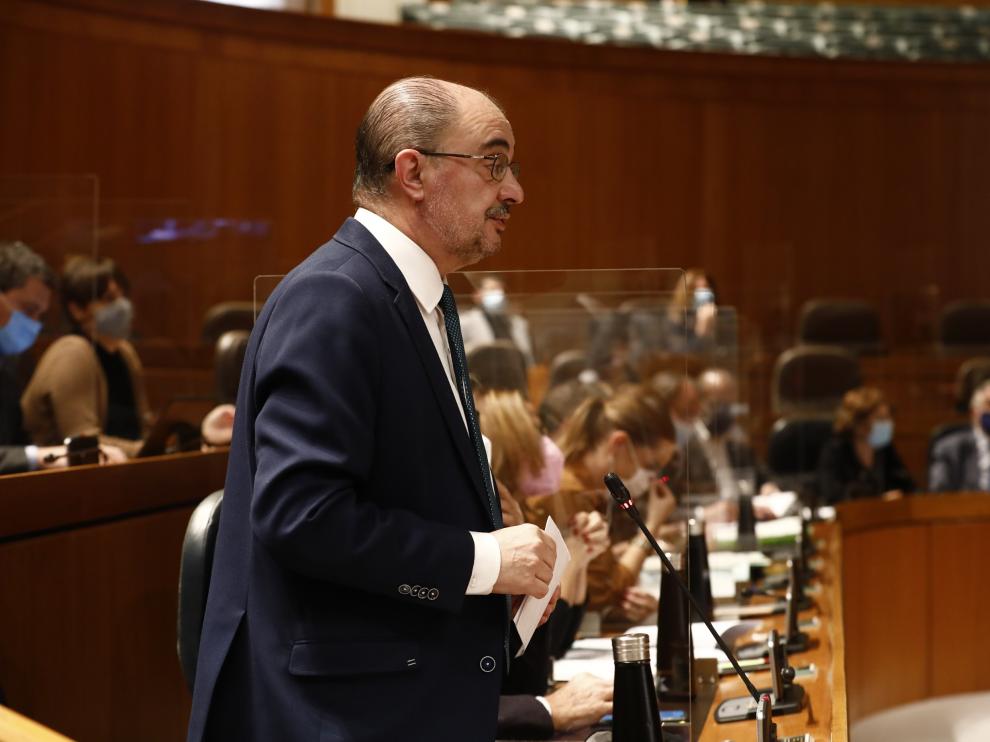 Javier Lambán en el Pleno de las Cortes de este viernes