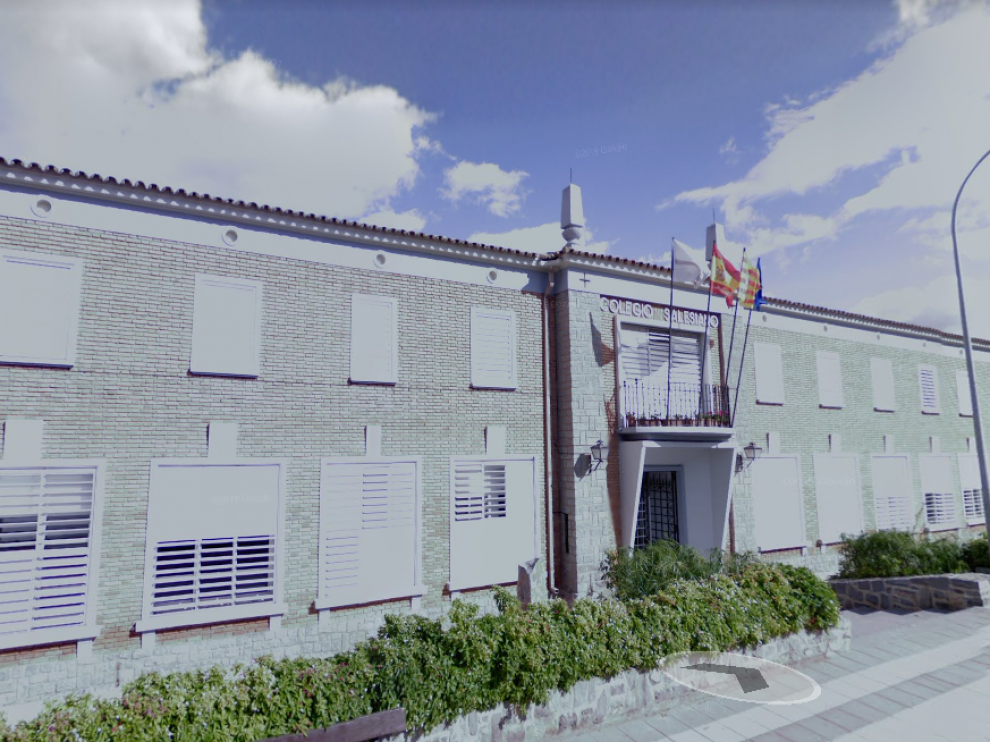 Colegio Salesiano Laviaga-Castillo de La Almunia de Doña Godina