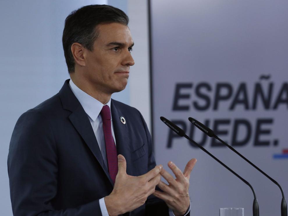 Sánchez anuncia que los casos de covid bajan de 400 por 100.000 habitantes