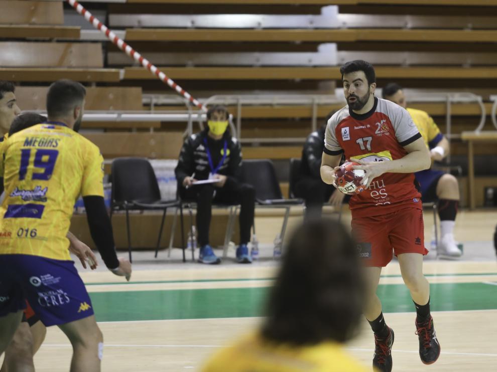 Álex Marcelo piensa su siguiente paso a dar en el duelo ante el Villa de Aranda.