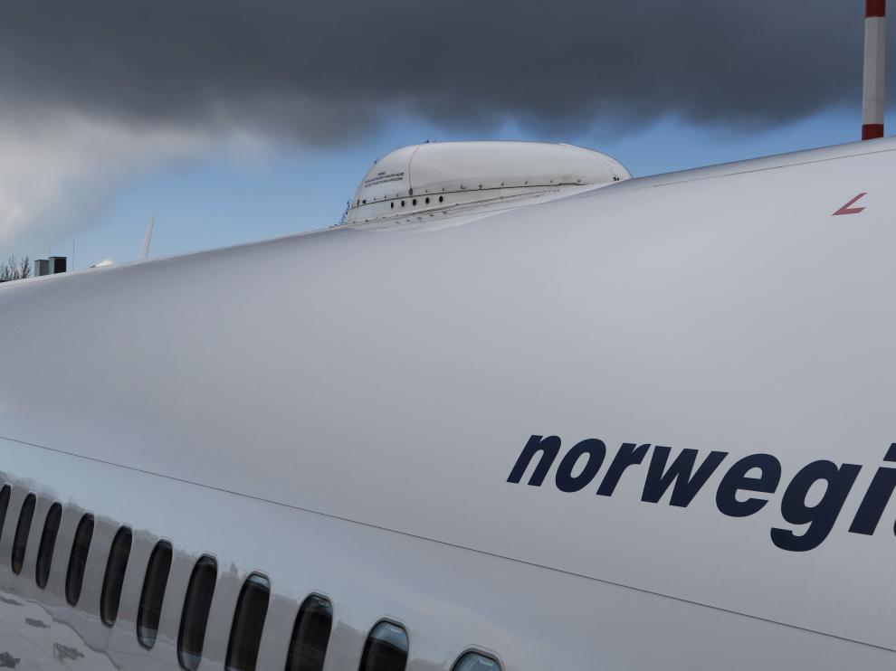 FILE PHOTO: File photo shows satellite antenna on the roof of the Norwegian Airways Boening 737-800 at Berlin Schoenefeld Airport