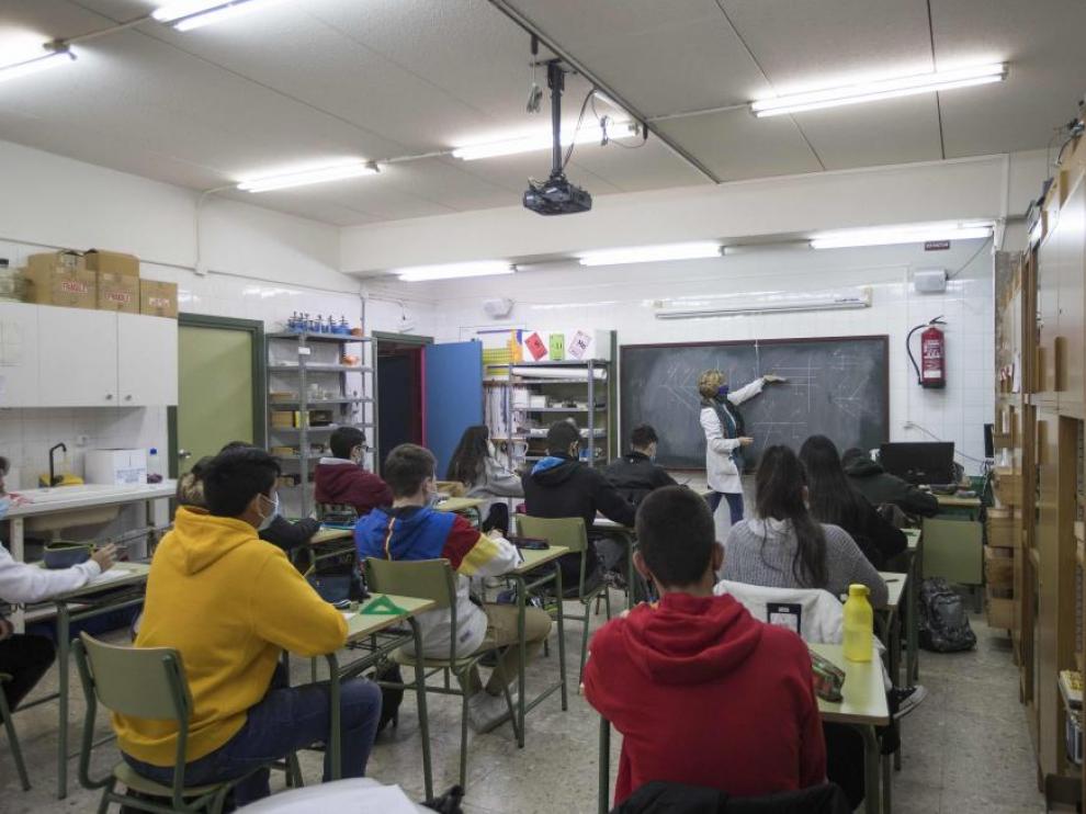 Clases en el instituto Félix de Azara de Zaragoza