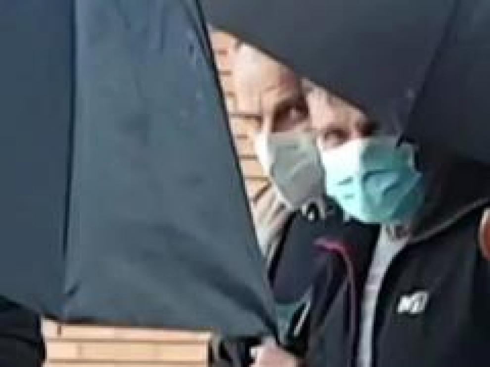 Francisco Múgica Garmendia, uno de los exdirigentes etarras más sanguinarios y autor intelectual de la masacre de Zaragoza, ha abandonado la prisión a las 17.00, después de que la Audiencia Nacional ordenara su puesta en libertad tras tener en cuenta los 584 días que estuvo preso en cárceles de Francia.