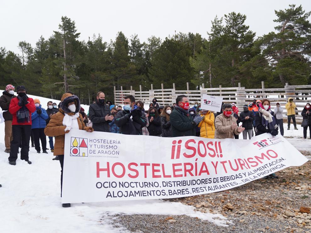 Manifestación en Valdelinares.