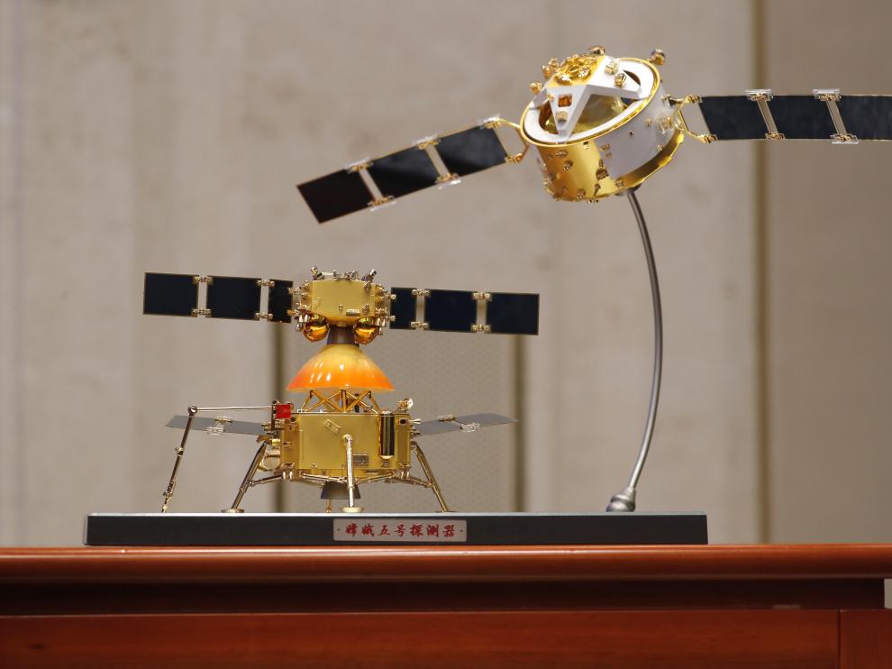 Un modelo de la nave Chang'e 5.