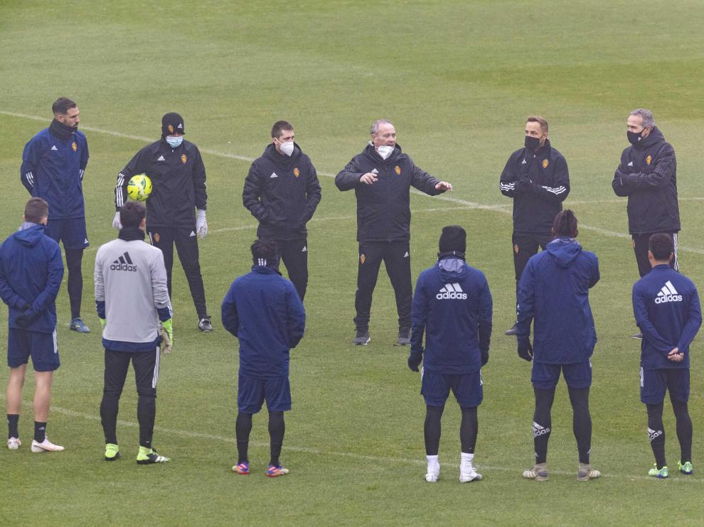 Entrenamiento del viernes, bajo una intensa niebla.