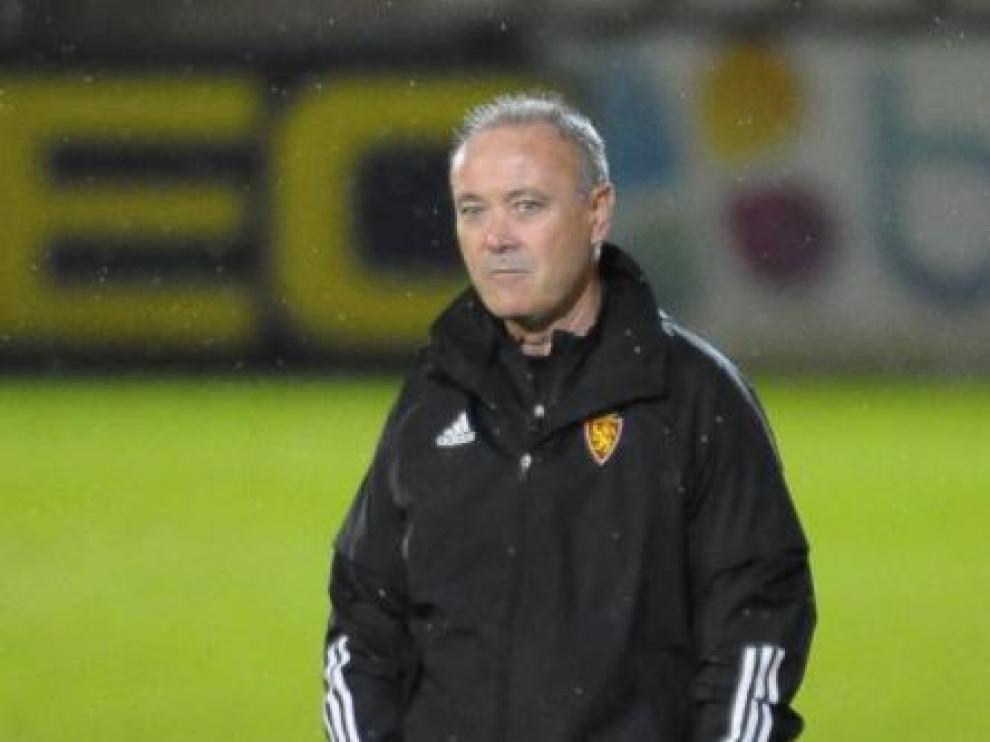 Juan Ignacio Martínez, el entrenador del Real Zaragoza, el pasado miércoles en Torrelavega, en el partido de Copa.
