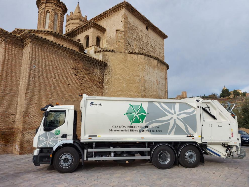 Recogida de residuos urbanos en varios municipios de Zaragoza.