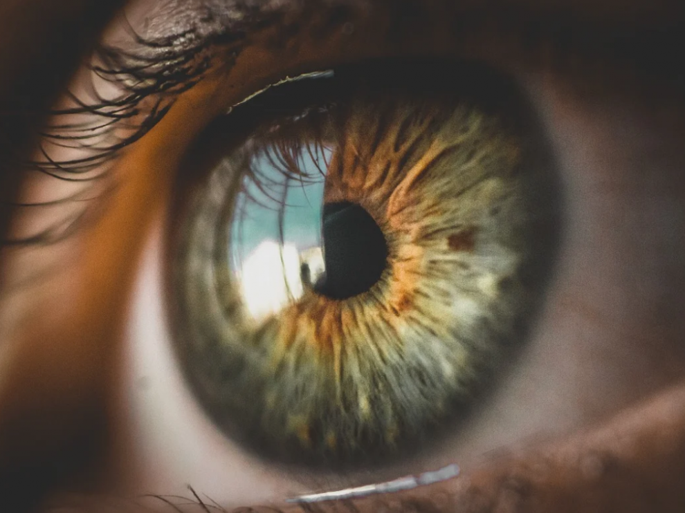Foto de archivo de un ojo humano