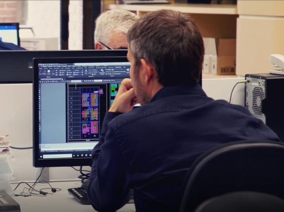Trabajadores de Levitec, en una de las sedes de la empresa.