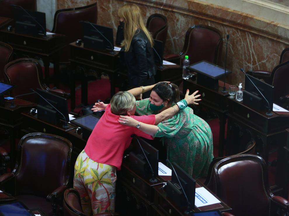 Senate debates abortion bill in Buenos Aires
