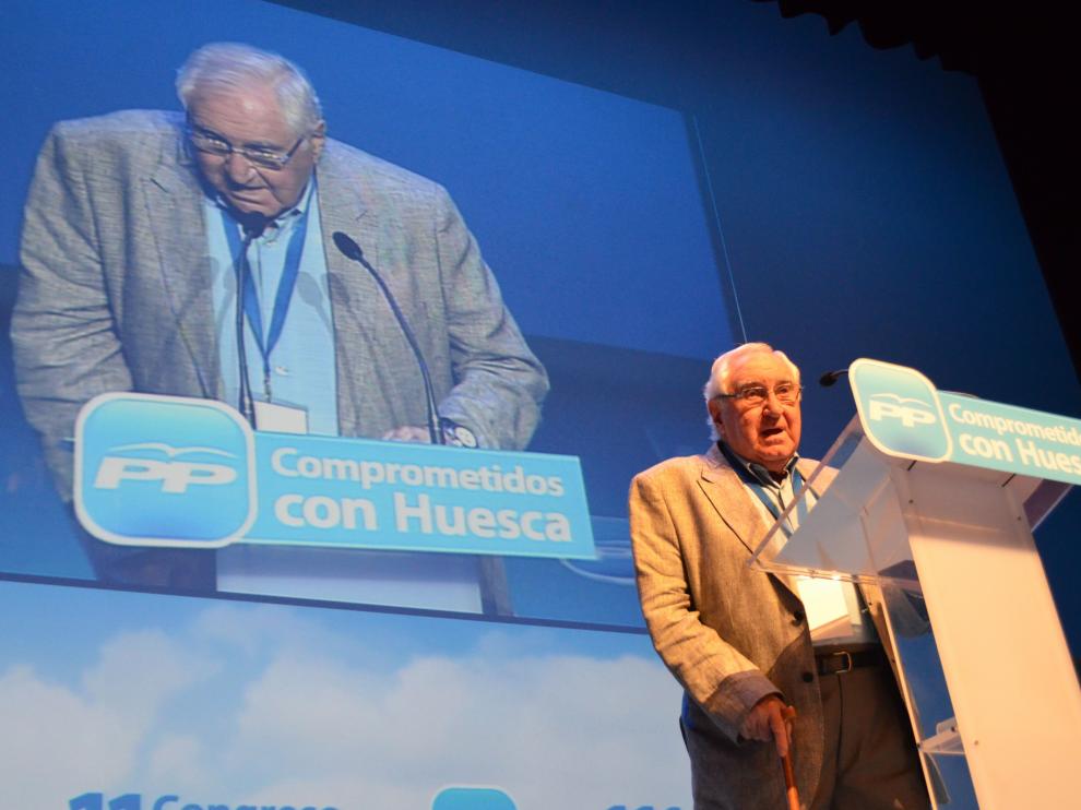 Antonio Lacleta durante su intervención en el XI Congreso Provincial del PP de Huesca, en junio de 2012.