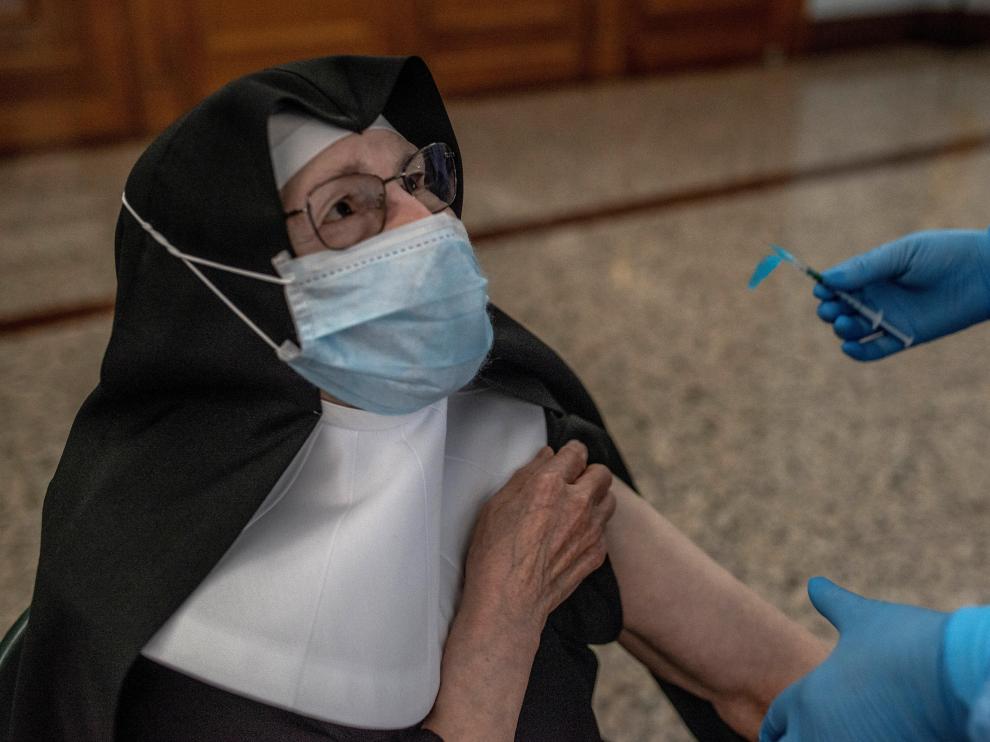 Galicia roza los 6.000 casos activos y aumenta la presión hospitalaria