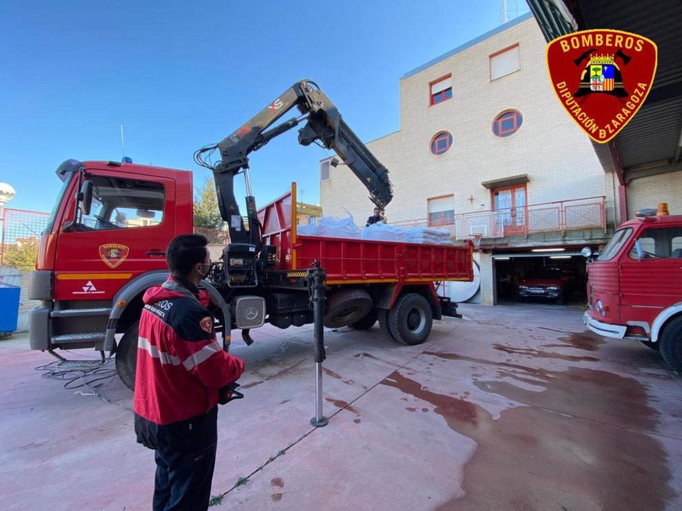 Los bomberos de la Diputación de Zaragoza han preparado un dispositivo especial.