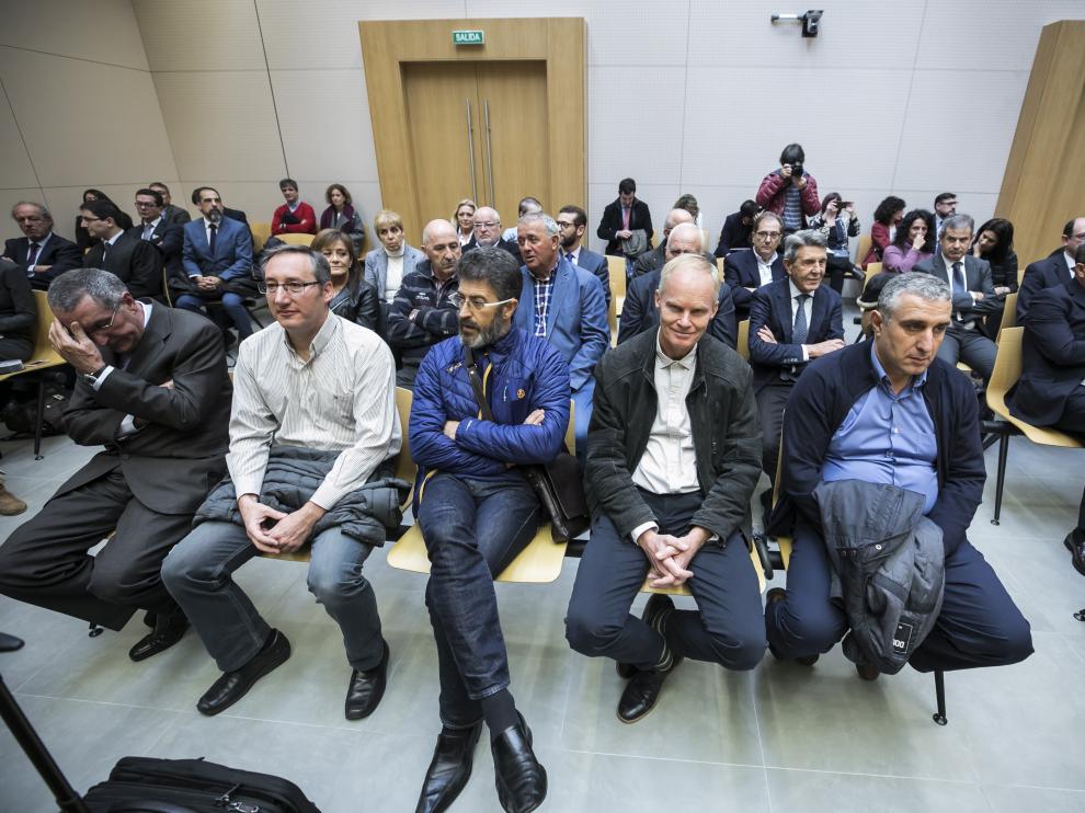 Los principales condenados en el caso Plaza, durante el juicio celebrado en 2018 en Zaragoza.