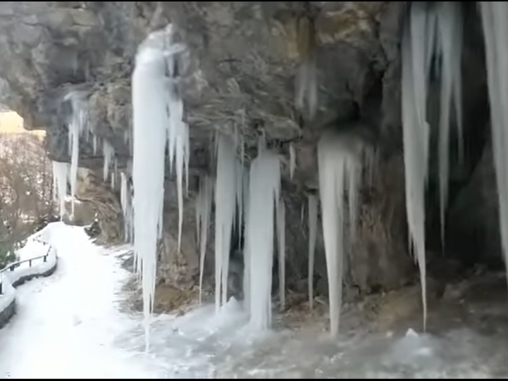 Aspecto de la cueva de Frachinal, en el Parque Nacional de Ordesa.