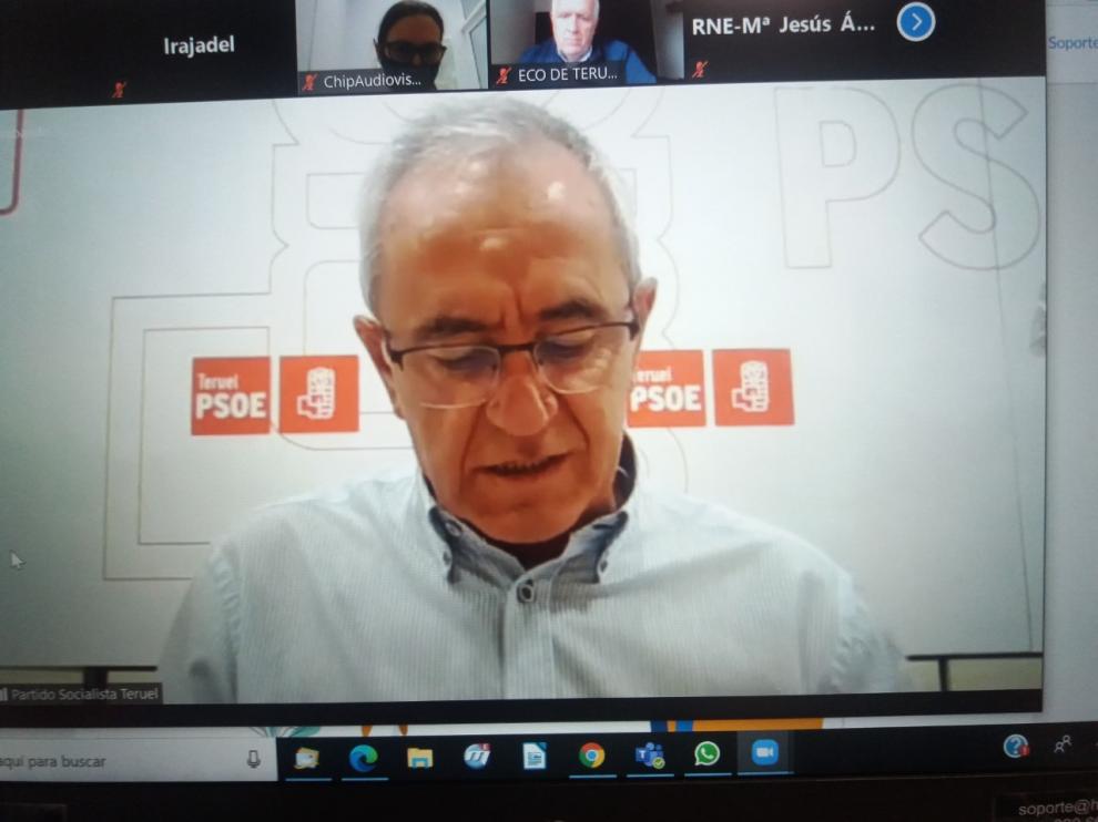 El portavoz del PSOE en el Ayuntamiento de Teruel, Samuel Morón, ha hecho balance de 2020 en una rueda de prensa telemática.
