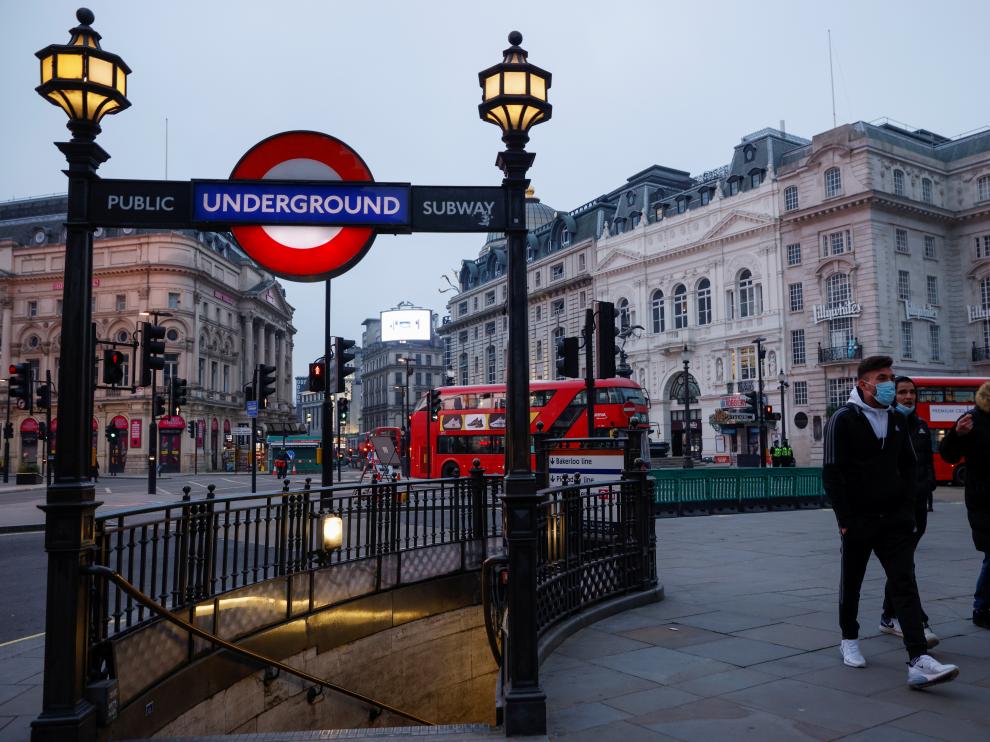 Outbreak of the coronavirus disease (COVID-19) in London