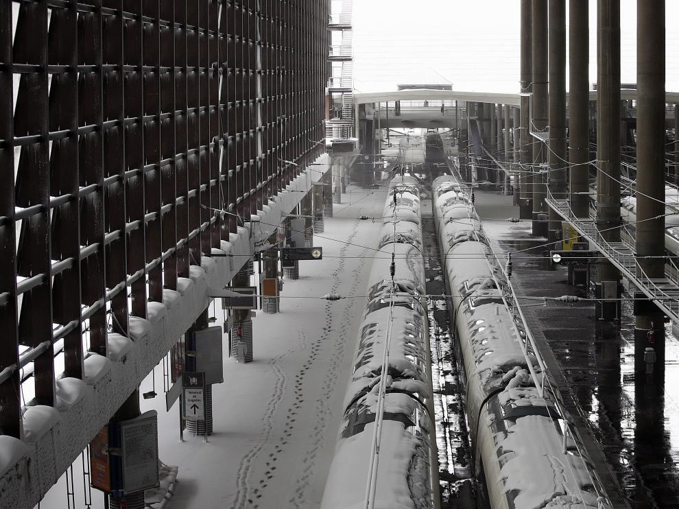 Trenes en la estación de Atocha de Madrid, este sábado.