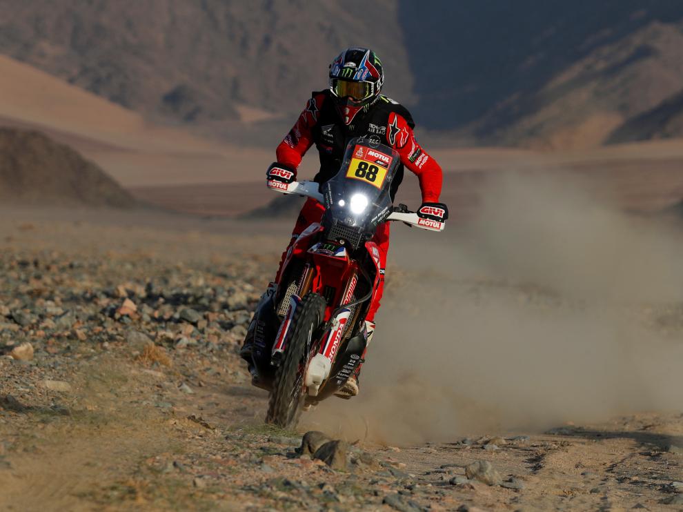 Joan Barreda, en acción en la 11ª etapa del Rally Dakar antes de abandonar