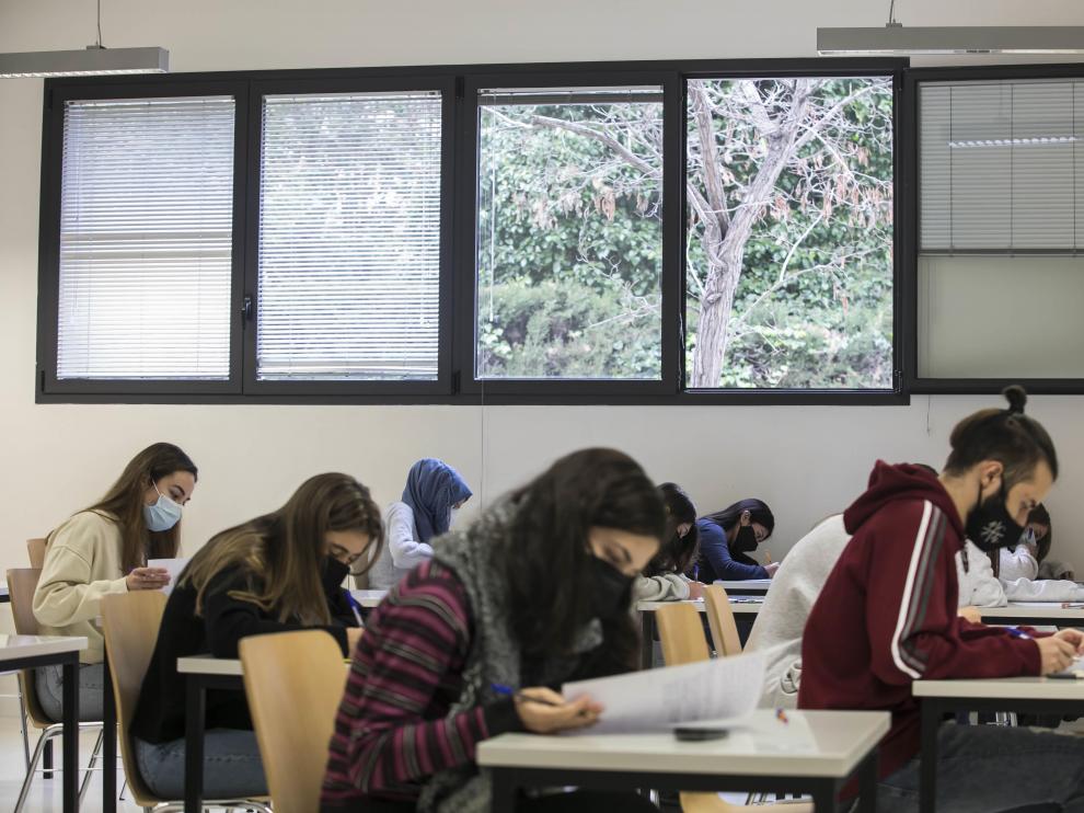 Examen en la Facultad de Educación, este martes