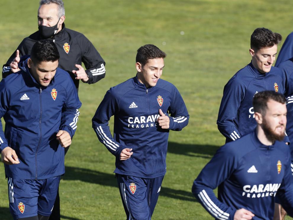 El Real Zaragoza ha entrenado este martes por la mañana. Una sesión preparatoria para el partido que el viernes enfrentará al Real Zaragoza con la Ponferradina.
