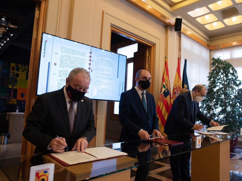 Gracia, Lambán y Rando, este miércoles en la firma del convenio del 'Plan Remonta'