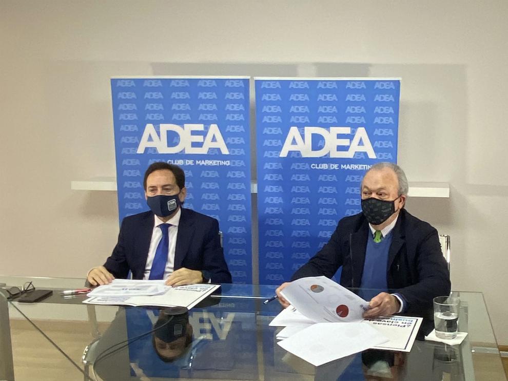 El presidente de Adea, Salvador Arenere, y el secretario general, José Guillén, en la rueda de prensa virtual ofrecida hoy.