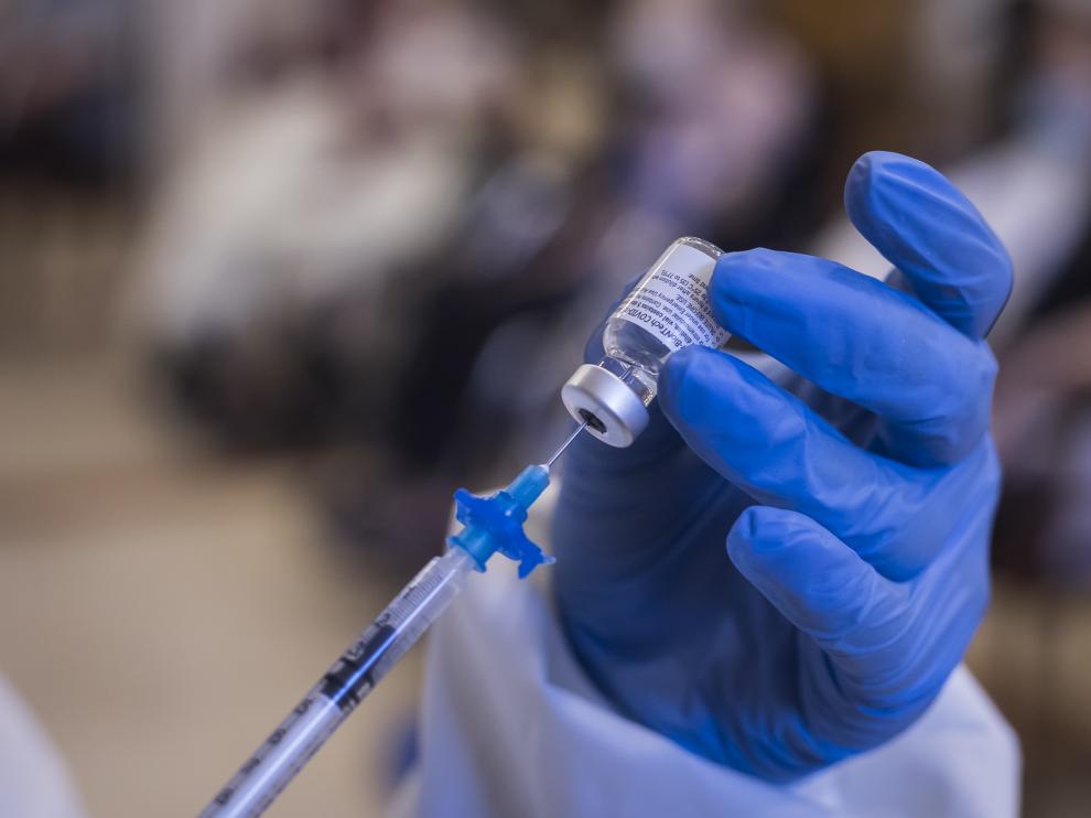 Tras un año de ensayos clínicos para conseguirla, la vacuna anticovid se empezó a administrar en diciembre.