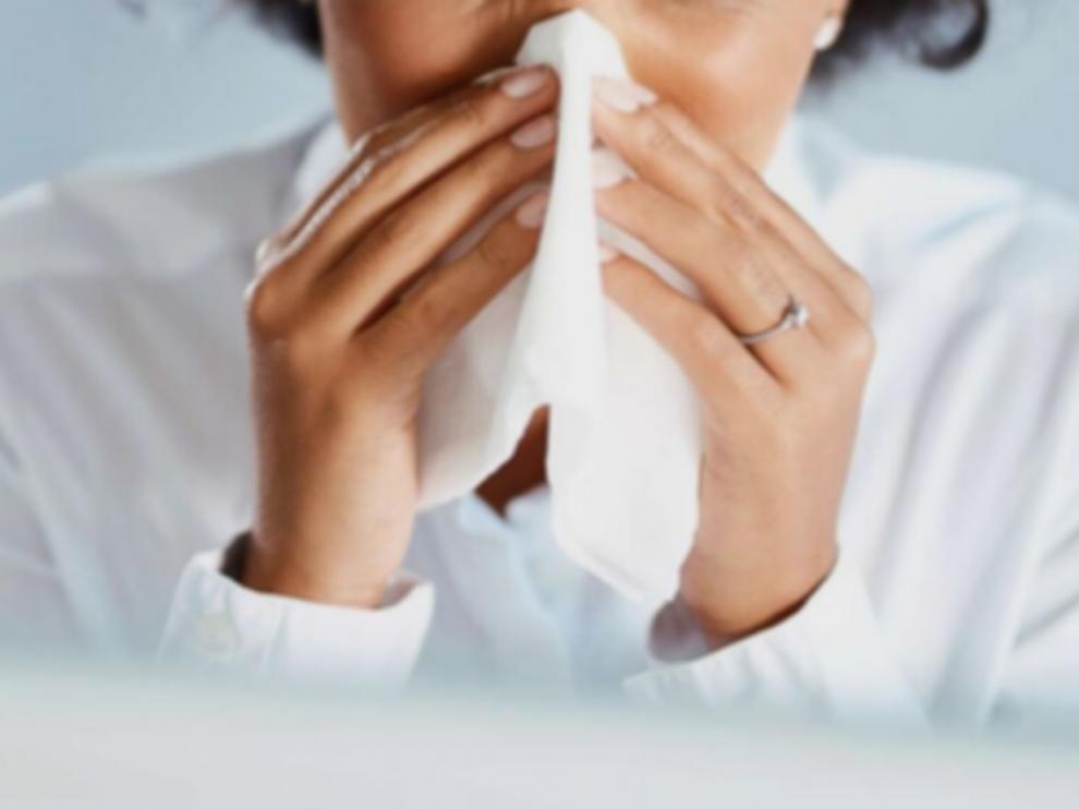 Mucosidad nasal, tos y dolor de garganta son los síntomas más comunes del catarro