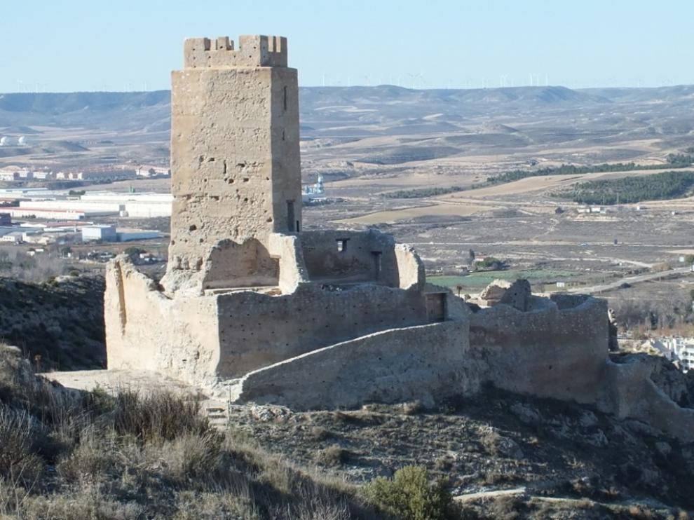 El castillo de Cadrete fue mandado edificar por Abderramán III en el año 935