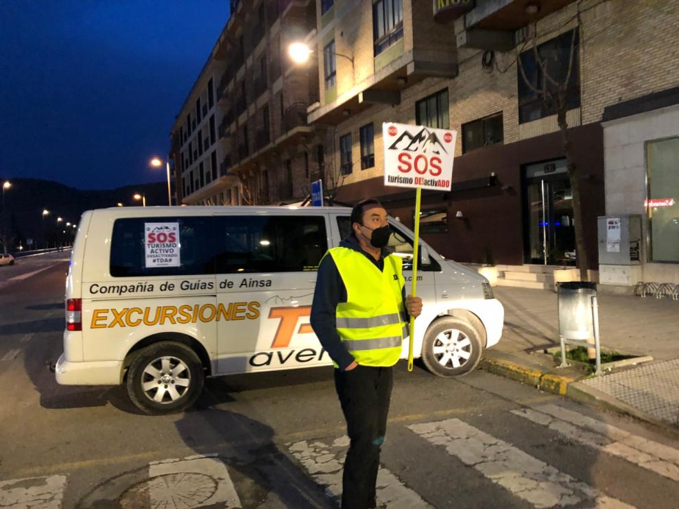 Imagen de la manifestación del viernes en Aínsa para pedir un plan de ayudas para los valles del Pirineo.