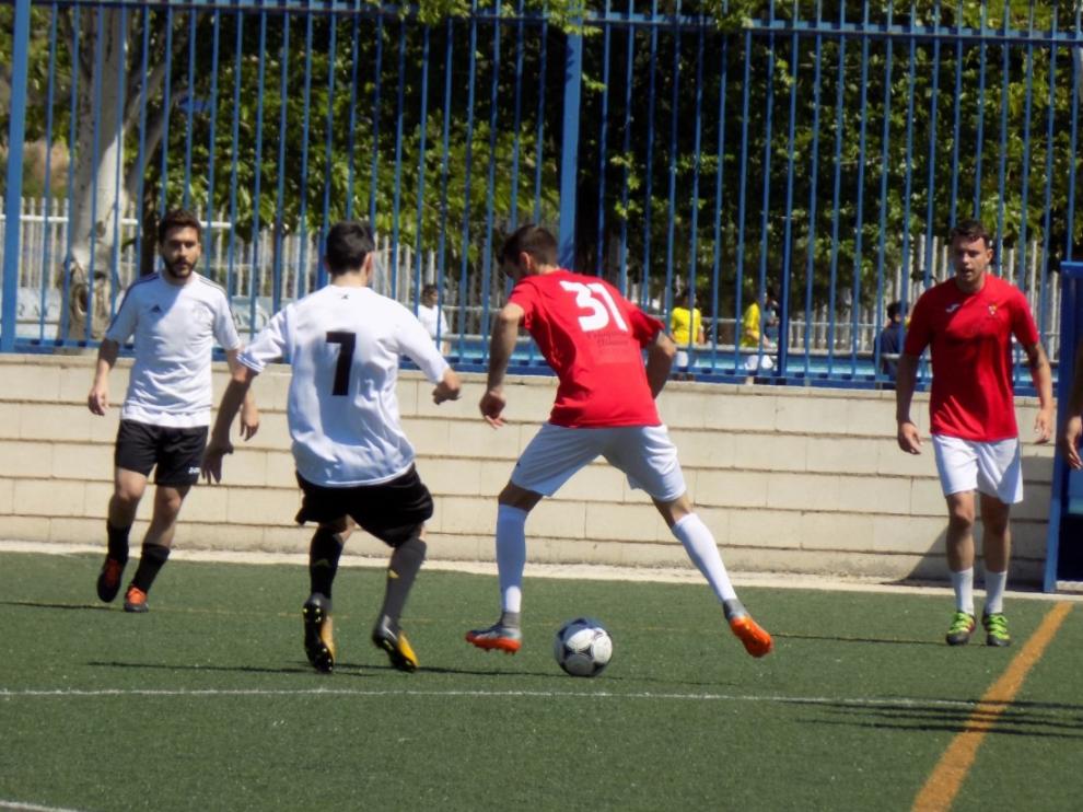 Imagen de un partido de fútbol 7 de la liga aragonesa MLA Sport.