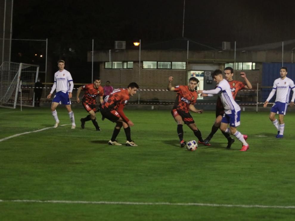Imagen del partido entre el RZD Aragón y el Tamarite.