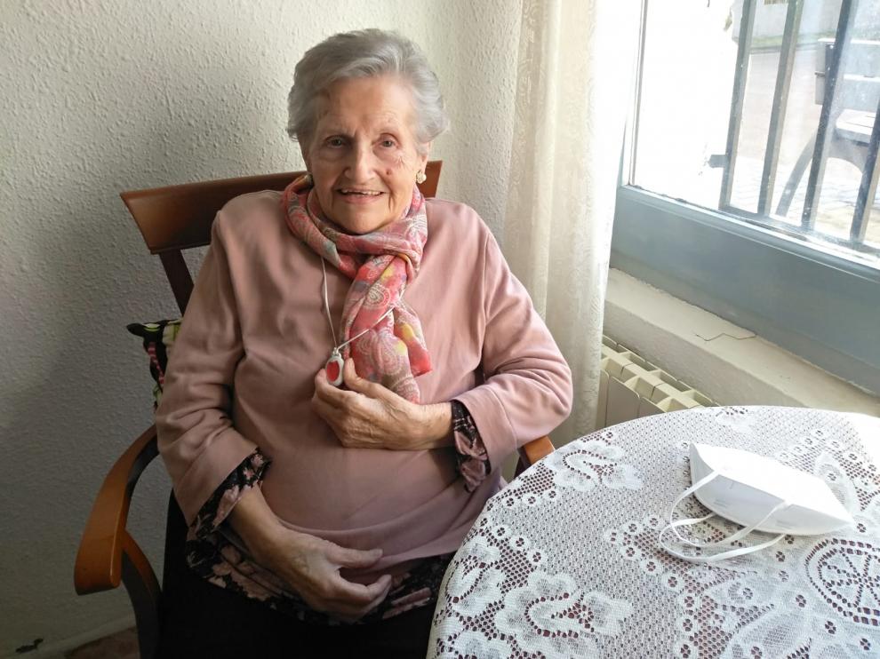 Julia Natalia López es una de las usuarias de este servicio de teleasistencia.