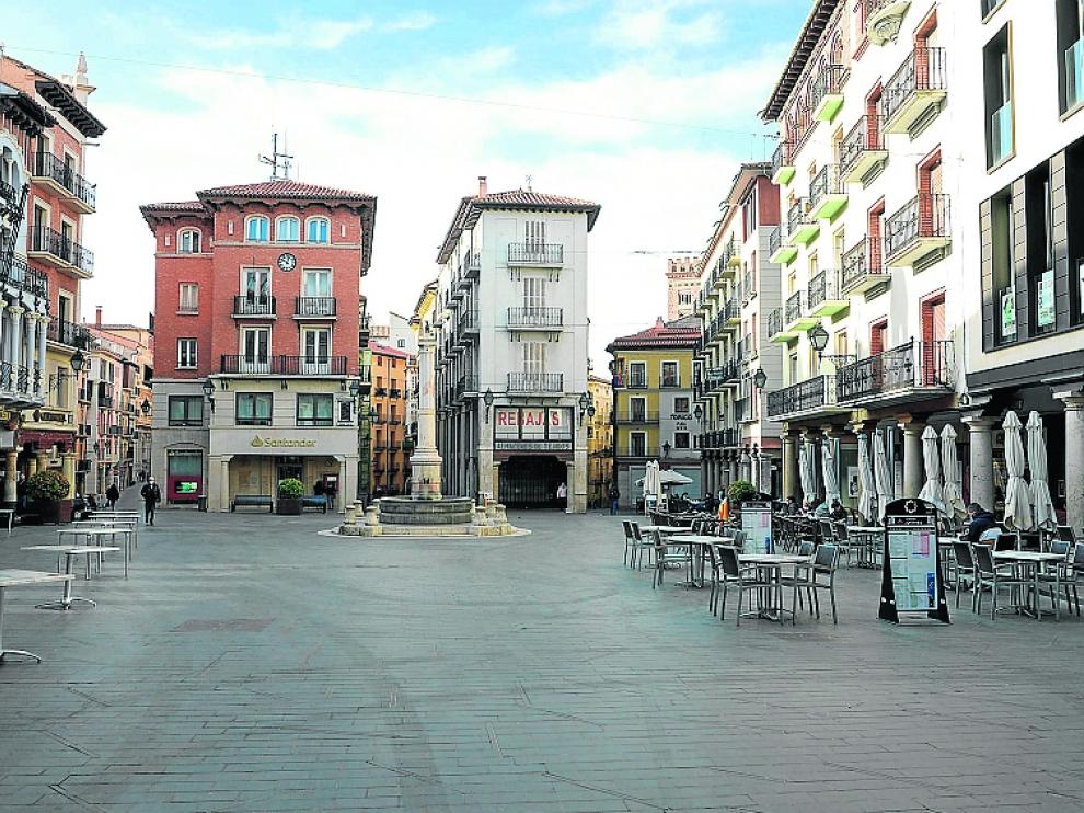 La céntrica plaza del Torico, desangelada.