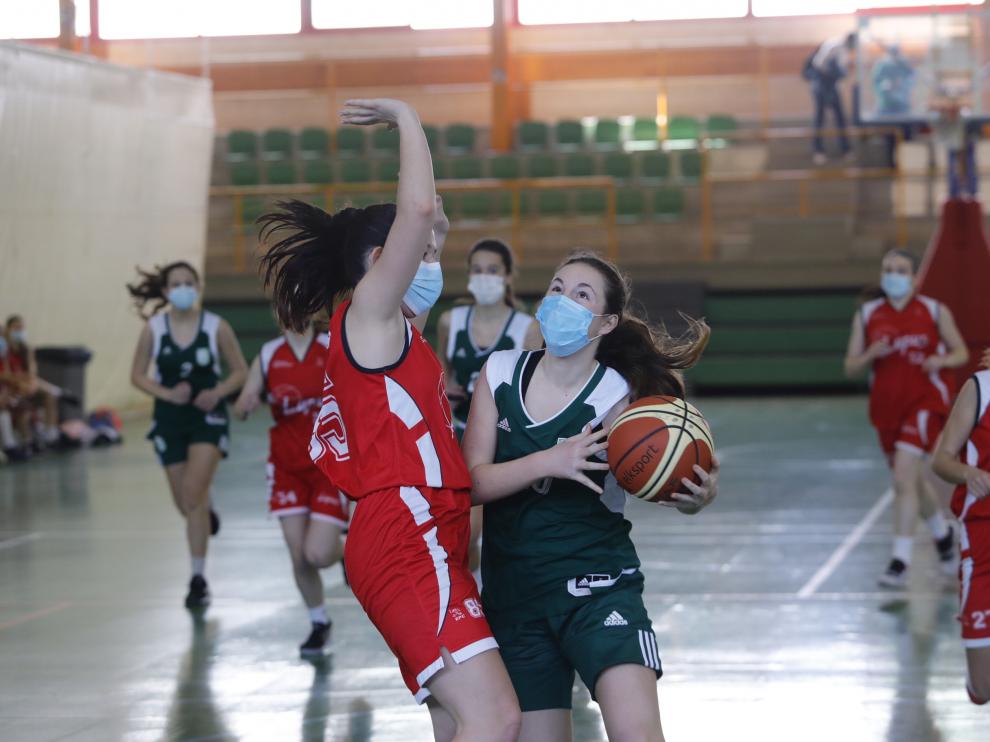 El deporte aragonés vuelve a la competición un año después: baloncesto en el Stadium Casablanca