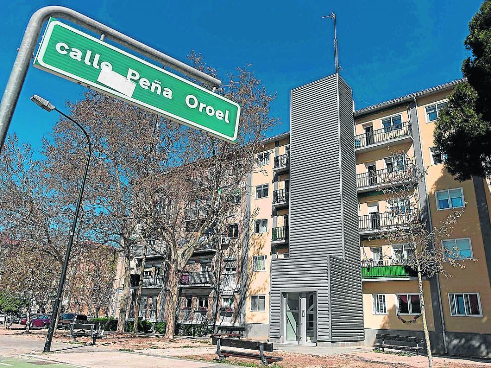 EEn la imagen, un inmueble reformado en la calle Peña Oroel de Zaragoza