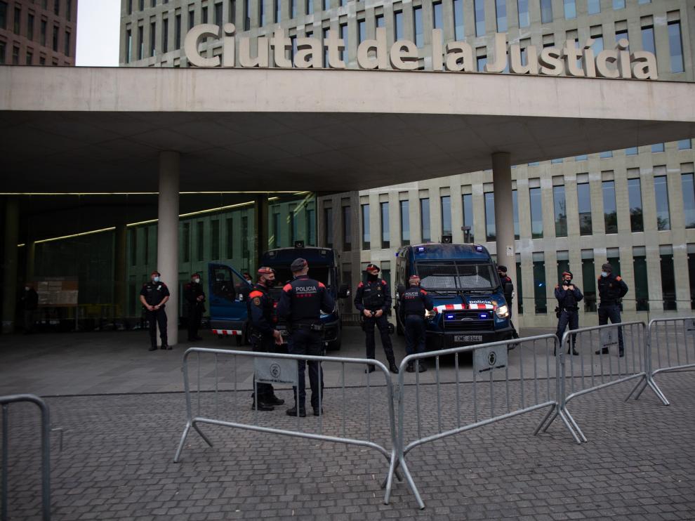 Los mossos trasladaron a Bartomeu al juzgado a primera hora
