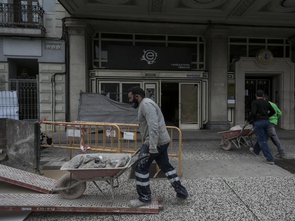 Las obras que se están realizando en el cine Elíseos.
