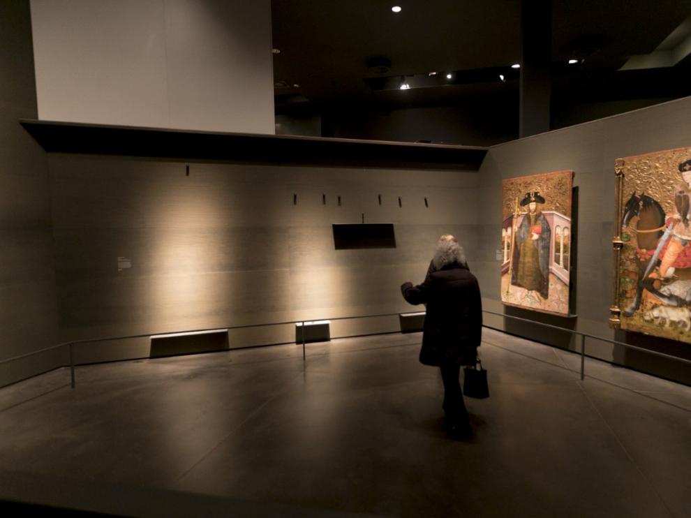 Espacios vacíos en el Museo de Lérida, donde hasta el lunes colgaban las obras aragonesas.