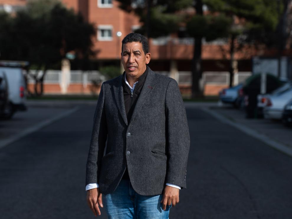 Abdulah Arabi, este jueves en Zaragoza, cerca de la sede saharaui