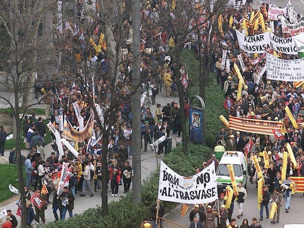 20 años de la gran manifestación en Madrid contra el trasvase del Ebro