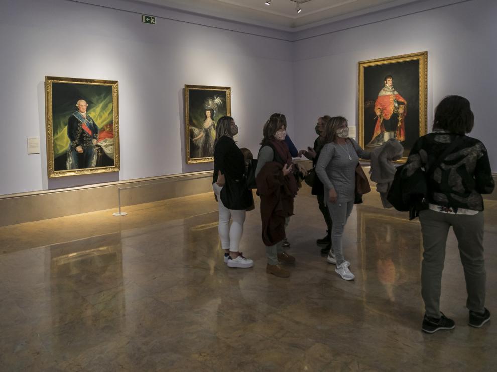 La sala dedicada en el Museo de Zaragoza a los retratos de Corte de Goya.