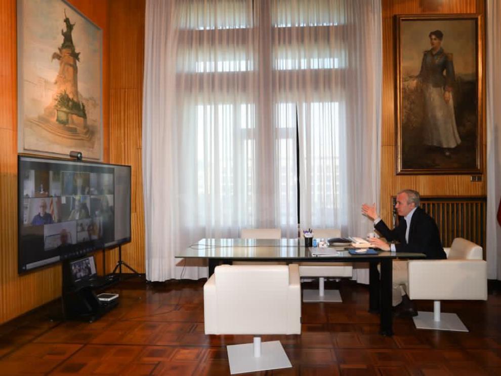 Encuentro telemático de Azcón con 10 alcaldes.