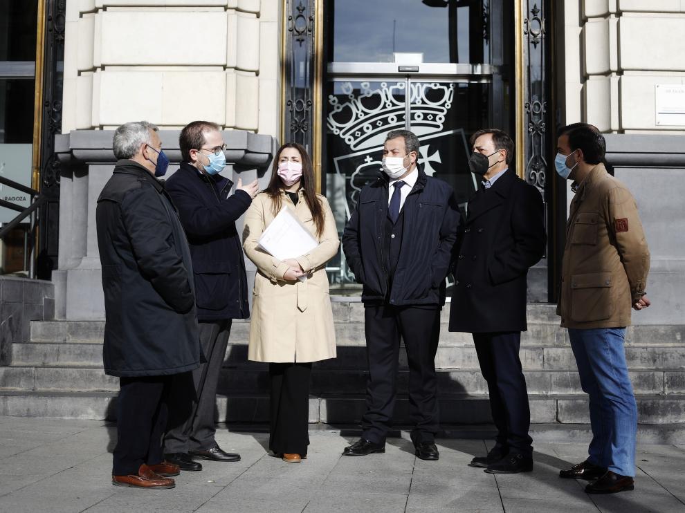 Fernando Saldaña (Dolorosa), Pedro Cía (La Piedad), Sandra Castelló, Ignacio Giménez (Sangre de Cristo), Óscar Trigo (La Entrada) y José Luis Peña (Siete Palabras).