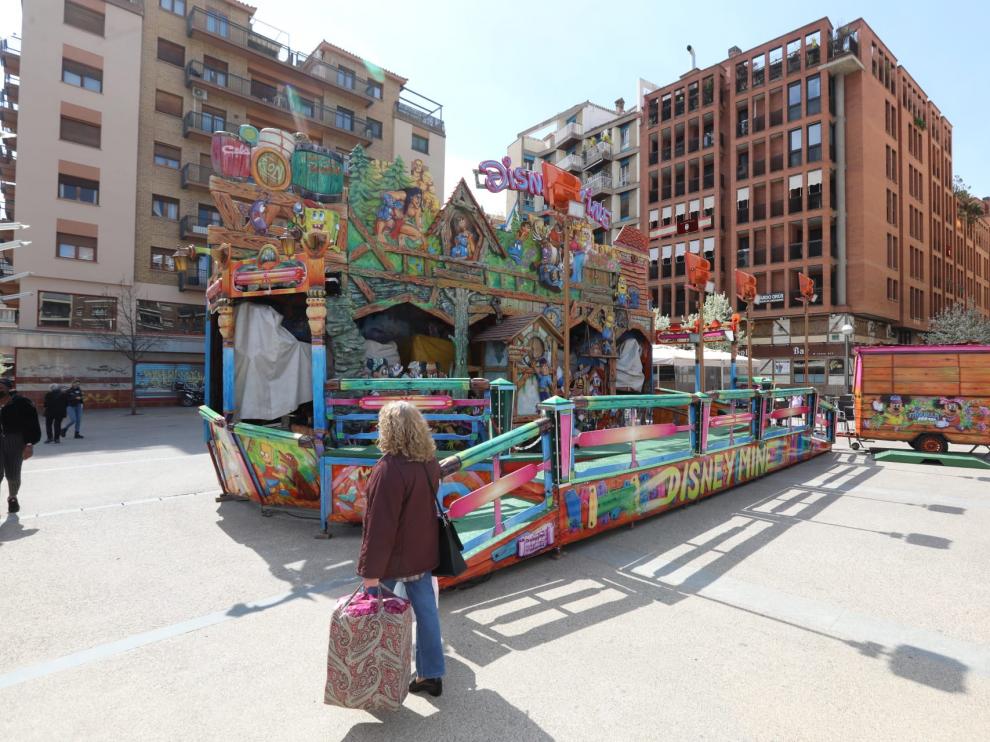 Plaza San Antonio.Apertura de las atracciones feriales / 26-03-2021 / Foto Rafael Gobantes[[[FOTOGRAFOS]]]