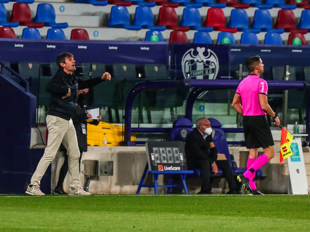 Pacheta, durante el partido con el Levante.