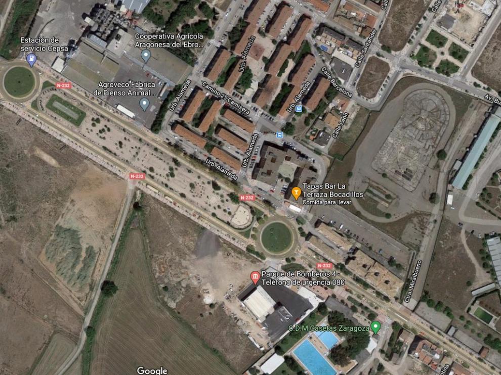 El atropello se produjo en la avenida de Logroño de Casetas, en las proximidades de las piscinas.