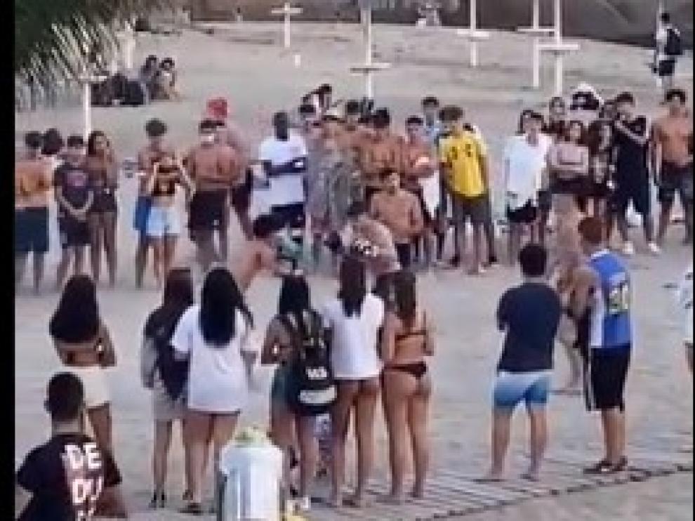 Pelea de jóvenes con guantes de boxeo en Tenerife